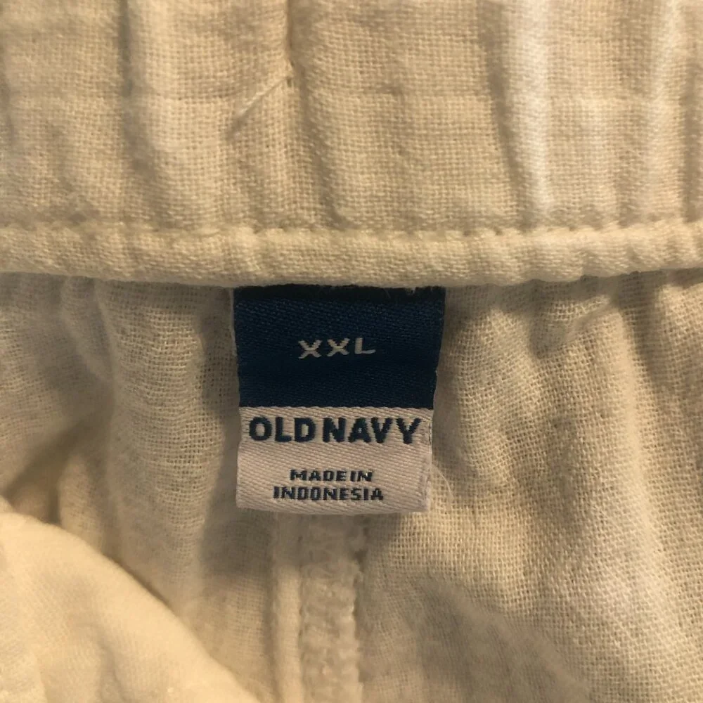 Old Navy‎ white drawstring 5 inch cotton shorts w/ pockets very comfortable XXL